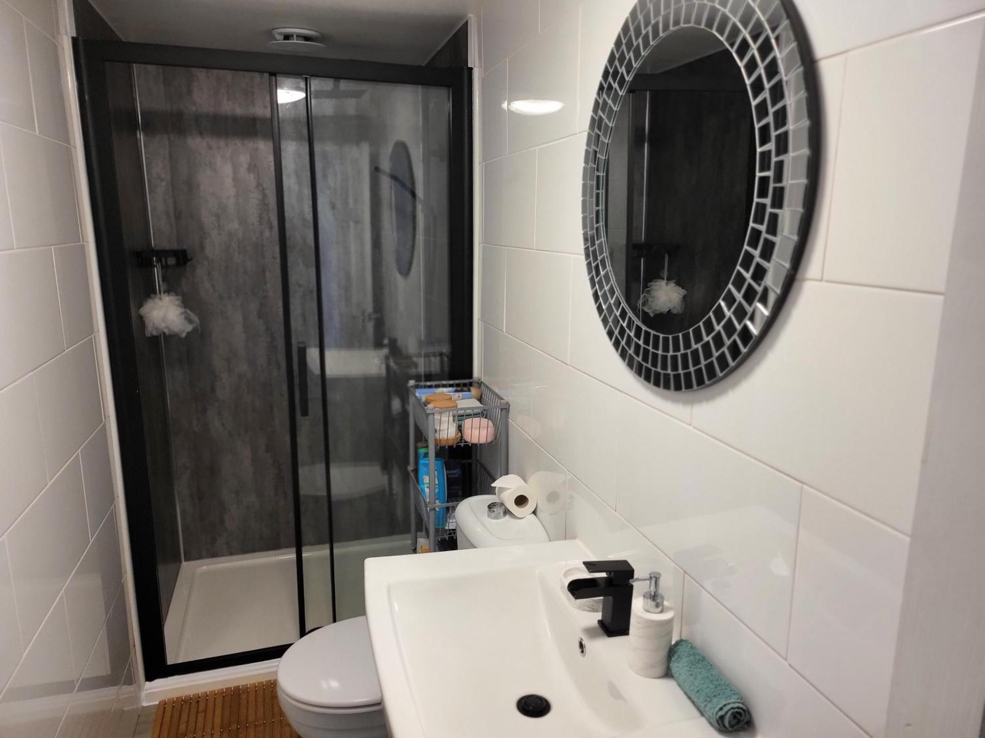 Birmingham Blissful Apartment With 2 Bedrooms Buitenkant foto